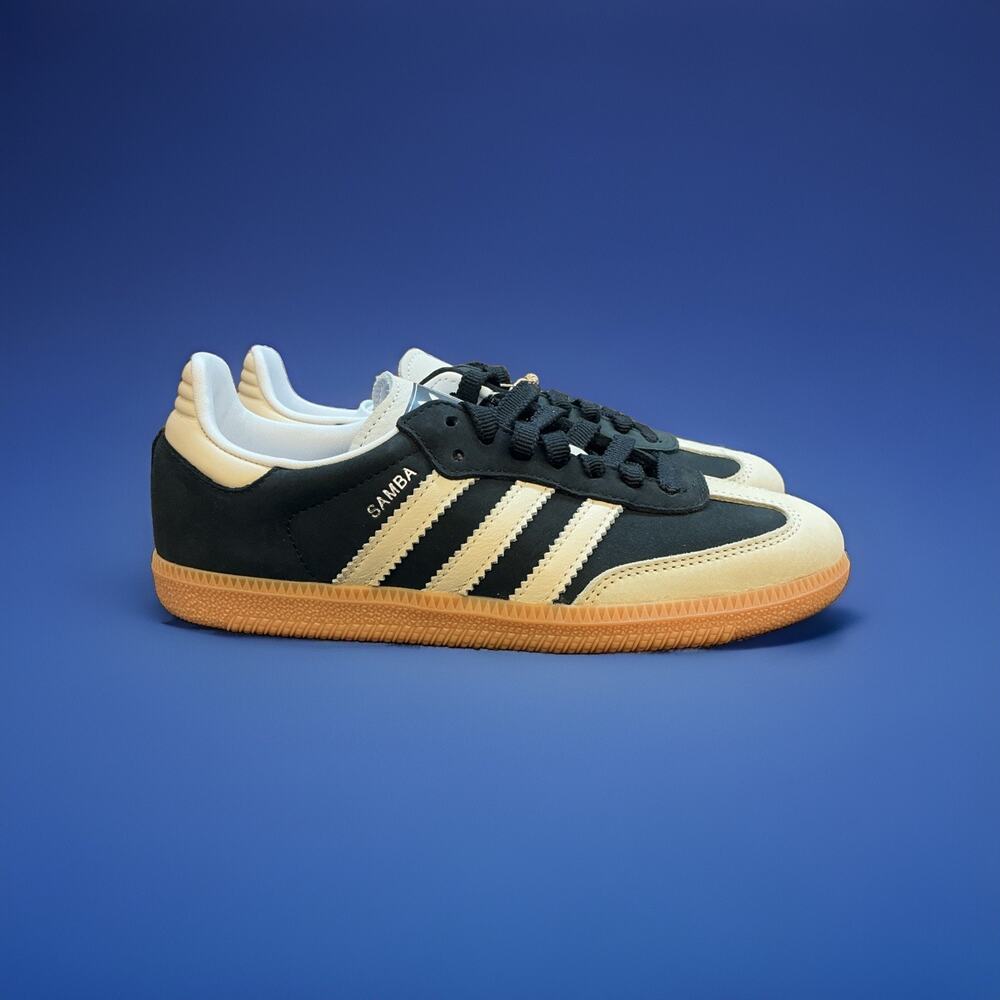 Size 5.5 Y Adidas Girls Samba Sneakers In Black US
